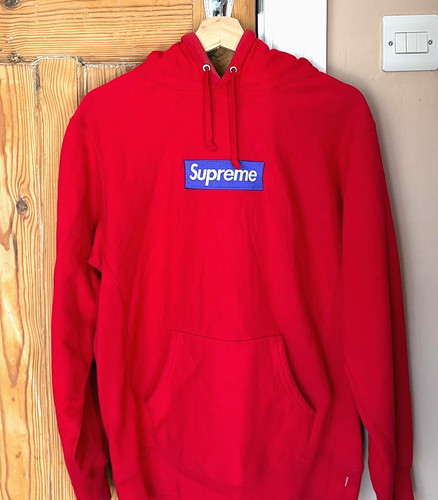 Authentic supreme fw17 red - authentic,