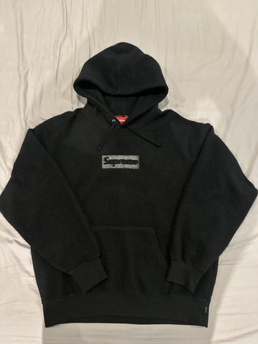 Supreme men inside - supreme, out
