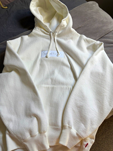Supreme white box logo - supreme,