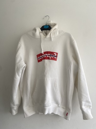 Supreme comme des garcons - supreme,